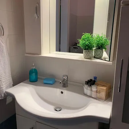 Serenity House Semesterbostad *