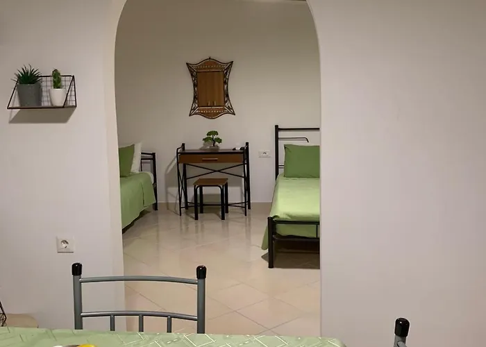 Дом отдыха Serenity House *